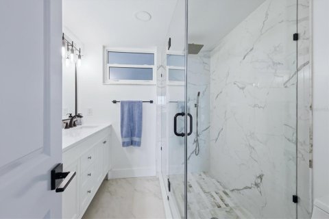 Condo in Longboat Key, Florida, 2 bedrooms  № 2410467 - photo 20