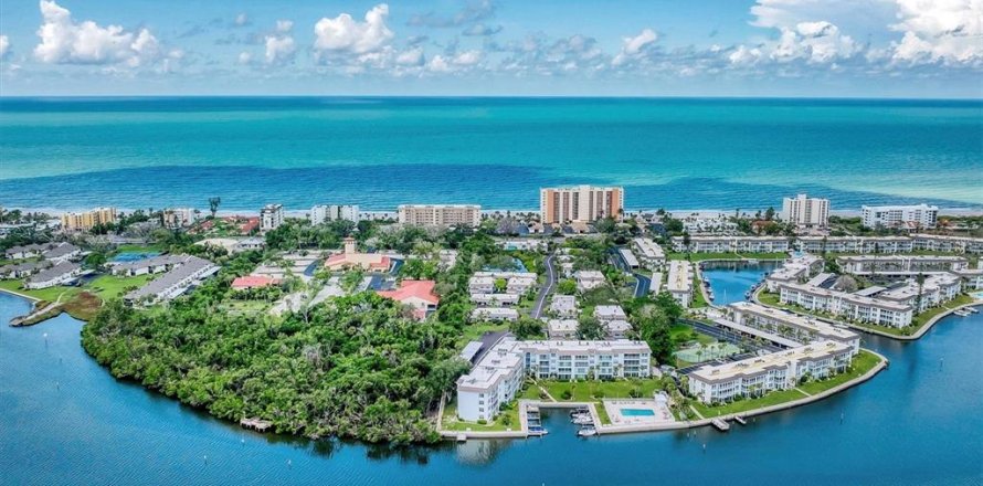 Condo in Longboat Key, Florida, 2 bedrooms  № 2410467