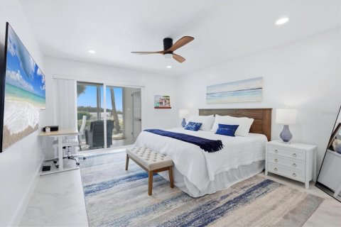 Condo in Longboat Key, Florida, 2 bedrooms  № 2410467 - photo 16
