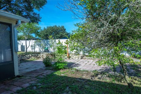 Villa ou maison à vendre à DeLand, Floride: 4 chambres, 187.48 m2 № 2344949 - photo 30