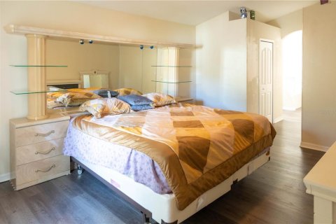 Villa ou maison à vendre à DeLand, Floride: 4 chambres, 187.48 m2 № 2344949 - photo 11