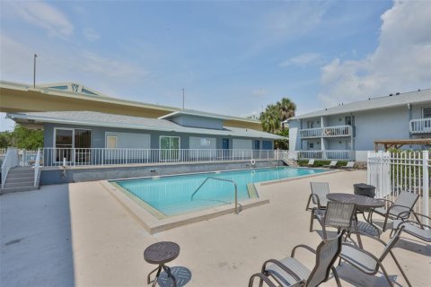 Condo in Tampa, Florida, 2 bedrooms  № 1685229 - photo 27