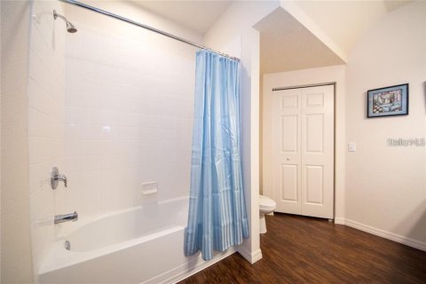 Touwnhouse à vendre à Kissimmee, Floride: 3 chambres, 120.77 m2 № 2406780 - photo 16