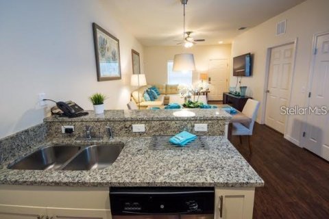 Touwnhouse à vendre à Kissimmee, Floride: 3 chambres, 120.77 m2 № 2406780 - photo 12