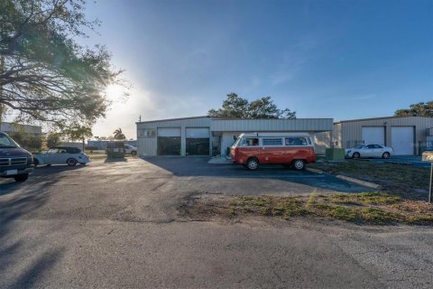 Commercial property in Sarasota, Florida № 1122250 - photo 5