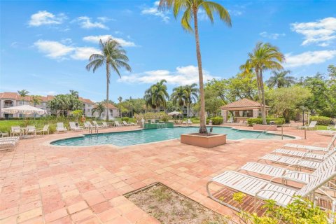 Condo in Miramar, Florida, 3 bedrooms  № 1755839 - photo 27