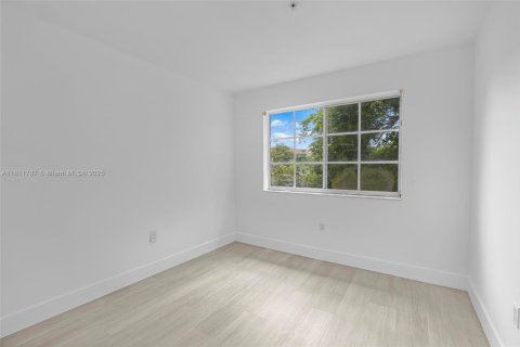 Condo in Miramar, Florida, 3 bedrooms  № 1755839 - photo 18