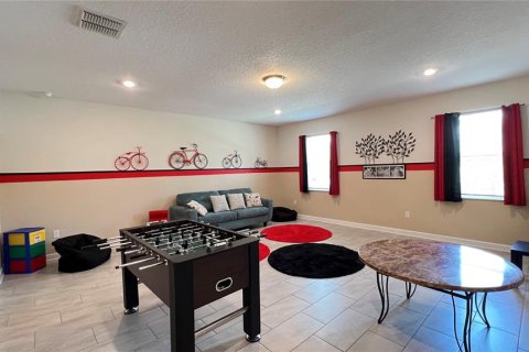 Casa en venta en Davenport, Florida, 7 dormitorios, 373.37 m2 № 1871035 - foto 13