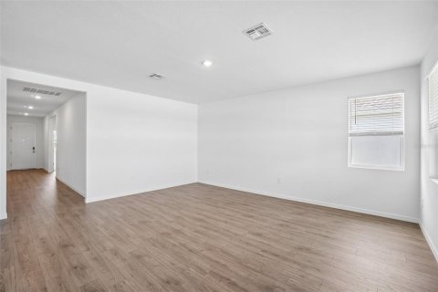 House in Lakeland, Florida 4 bedrooms, 217.02 sq.m. № 2231044 - photo 4