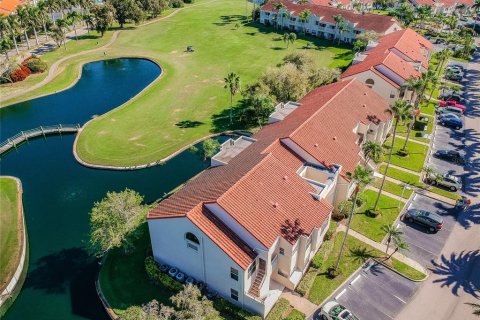 Condominio en alquiler en Saint Petersburg, Florida, 2 dormitorios, 106.37 m2 № 1913032 - foto 7