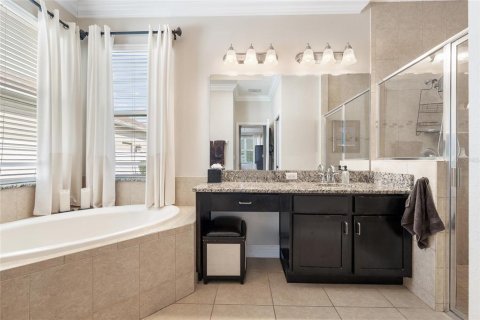 Casa en venta en Kissimmee, Florida, 4 dormitorios, 209.12 m2 № 2239939 - foto 3