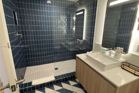 Condo in Miami, Florida  № 1875418 - photo 8