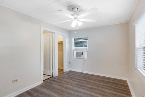 Casa en alquiler en Dunedin, Florida, 1 dormitorio, 75.07 m2 № 1908365 - foto 9