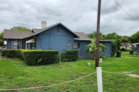Propiedad comercial en venta en Lakeland, Florida, 13 dormitorios, 588.16 m2 № 1911582 - foto 9