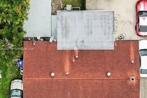 Villa ou maison à vendre à Hollywood, Floride: 4 chambres, 128.58 m2 № 2066288 - photo 30