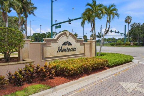 Villa ou maison à louer à Palm Beach Gardens, Floride: 4 chambres, 193.98 m2 № 2275254 - photo 29