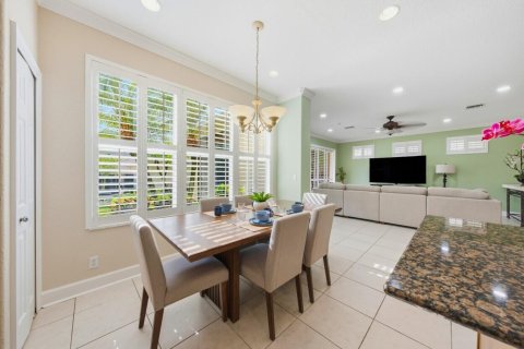 Villa ou maison à louer à Palm Beach Gardens, Floride: 4 chambres, 193.98 m2 № 2275254 - photo 16