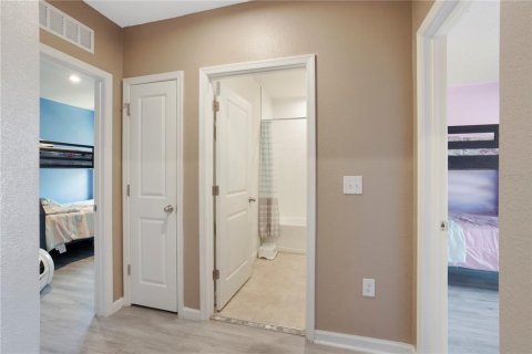 House in Davenport, Florida 4 bedrooms, 158.21 sq.m. № 1849774 - photo 19