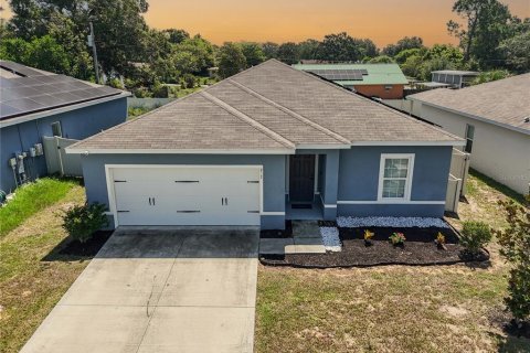 House in Davenport, Florida 4 bedrooms, 158.21 sq.m. № 1849774 - photo 4