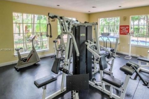 Снять в аренду кондоминиум в Уэст-Палм-Бич, Флорида 3 спальни, 113.81м2, № 2026964 - фото 27