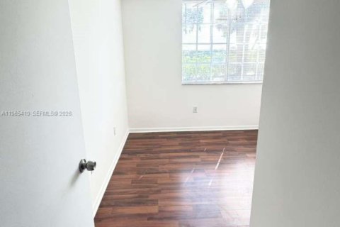 Снять в аренду кондоминиум в Уэст-Палм-Бич, Флорида 3 спальни, 113.81м2, № 2026964 - фото 8