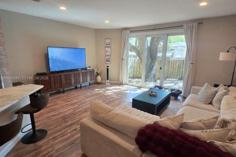 Townhouse in Fort Lauderdale, Florida 2 bedrooms, 145.3 sq.m. № 2062898 - photo 7