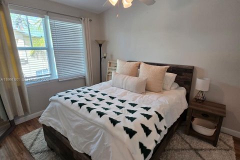 Townhouse in Fort Lauderdale, Florida 2 bedrooms, 145.3 sq.m. № 2062898 - photo 16