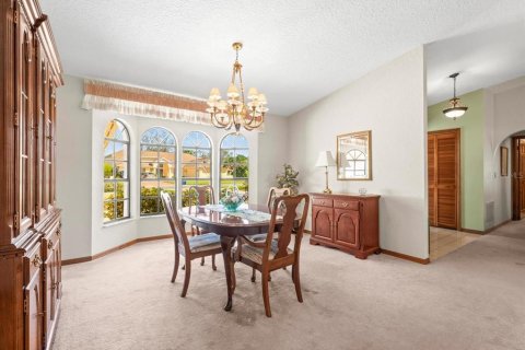 Casa en venta en Weeki Wachee, Florida, 3 dormitorios, 204.29 m2 № 1581779 - foto 9