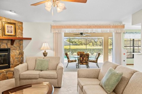 Casa en venta en Weeki Wachee, Florida, 3 dormitorios, 204.29 m2 № 1581779 - foto 12