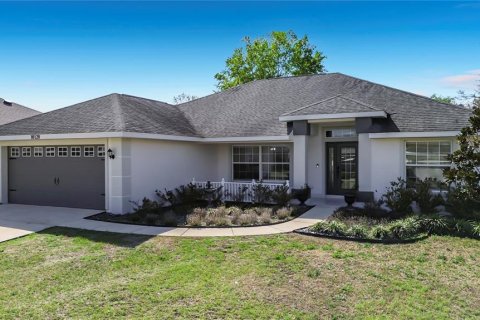 Casa en Belleview, Florida 3 dormitorios, 177.26 m2 № 2092262