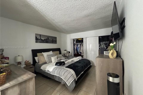 Снять в аренду кондоминиум в Майами, Флорида 2 спальни, 74.32м2, № 1963193 - фото 5