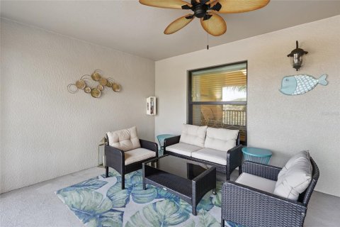 Condo in Bradenton, Florida, 2 bedrooms in LAKEWOOD NATIONAL  № 1844655 - photo 22