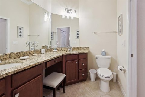 Condo in Bradenton, Florida, 2 bedrooms in LAKEWOOD NATIONAL  № 1844655 - photo 27