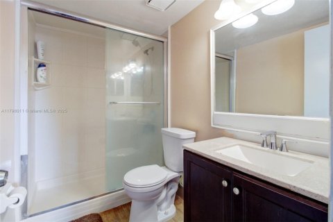 Купить кондоминиум в Майами, Флорида 2 спальни, 69.68м2, № 1712046 - фото 15