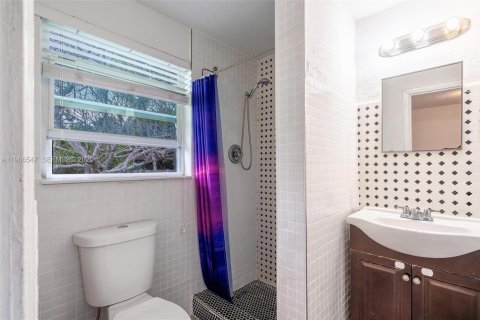 Купить виллу или дом в Майами, Флорида 5 спален, 226.68м2, № 2028869 - фото 7