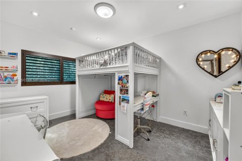 Casa en venta en Miami Beach, Florida, 5 dormitorios, 264.68 m2 № 2049669 - foto 16