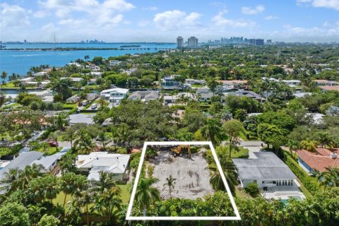 Land in Miami Shores, Florida № 1895914 - photo 4