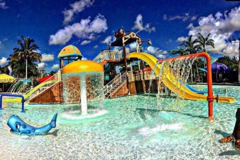 Land in Miami Shores, Florida № 1895914 - photo 12