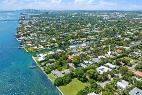 Land in Miami Shores, Florida № 1895914 - photo 9