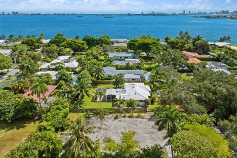 Land in Miami Shores, Florida № 1895914 - photo 5