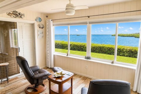 Condo in Englewood, Florida, 2 bedrooms  № 2220305 - photo 29