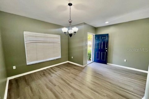 Adosado en alquiler en Spring Hill, Florida, 2 dormitorios, 124.02 m2 № 2103439 - foto 7