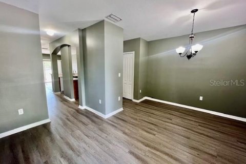 Adosado en alquiler en Spring Hill, Florida, 2 dormitorios, 124.02 m2 № 2103439 - foto 6