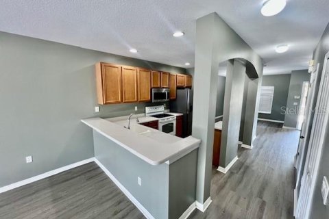 Adosado en alquiler en Spring Hill, Florida, 2 dormitorios, 124.02 m2 № 2103439 - foto 16