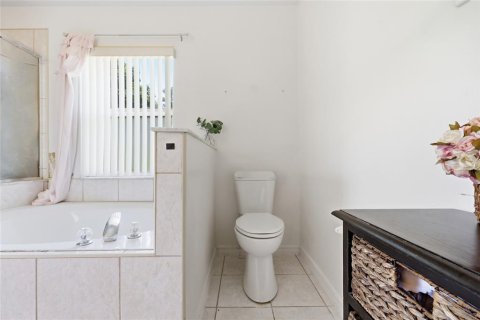 Купить виллу или дом в Клермон, Флорида 10 комнат, 204.01м2, № 2151346 - фото 24