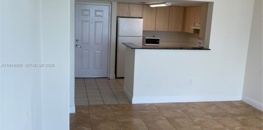 Квартира в Майами, Флорида 1 спальня, 76.55м2 № 2005019