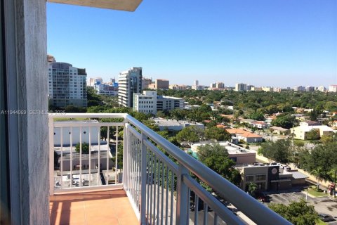 Снять в аренду квартиру в Майами, Флорида 1 спальня, 76.55м2, № 2005019 - фото 16