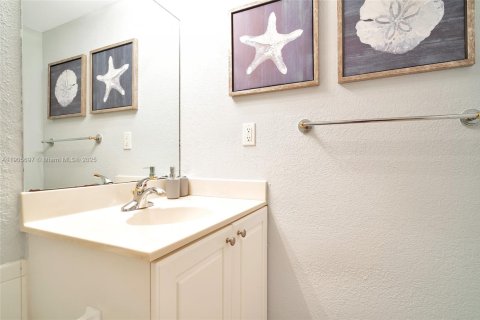 Снять в аренду кондоминиум в Холливуд, Флорида 45.15м2, № 1956384 - фото 17
