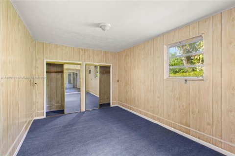 House in Coral Gables, Florida 3 bedrooms, 149.11 sq.m. № 1794190 - photo 14