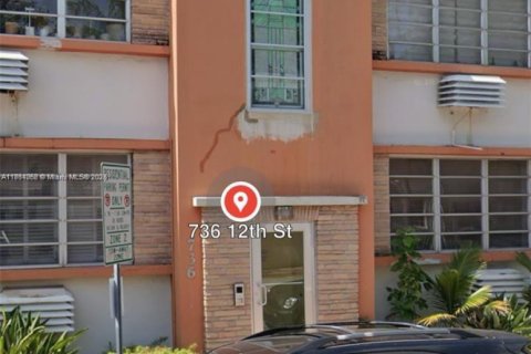 Condo in Miami Beach, Florida  № 1889375 - photo 8
